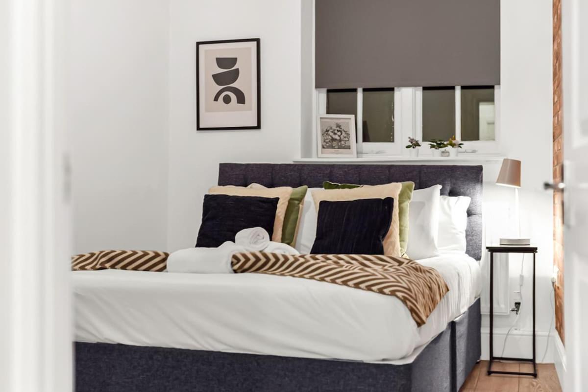 Tranquil 3 Bedroom Escape For Families Or Groups Apartment London