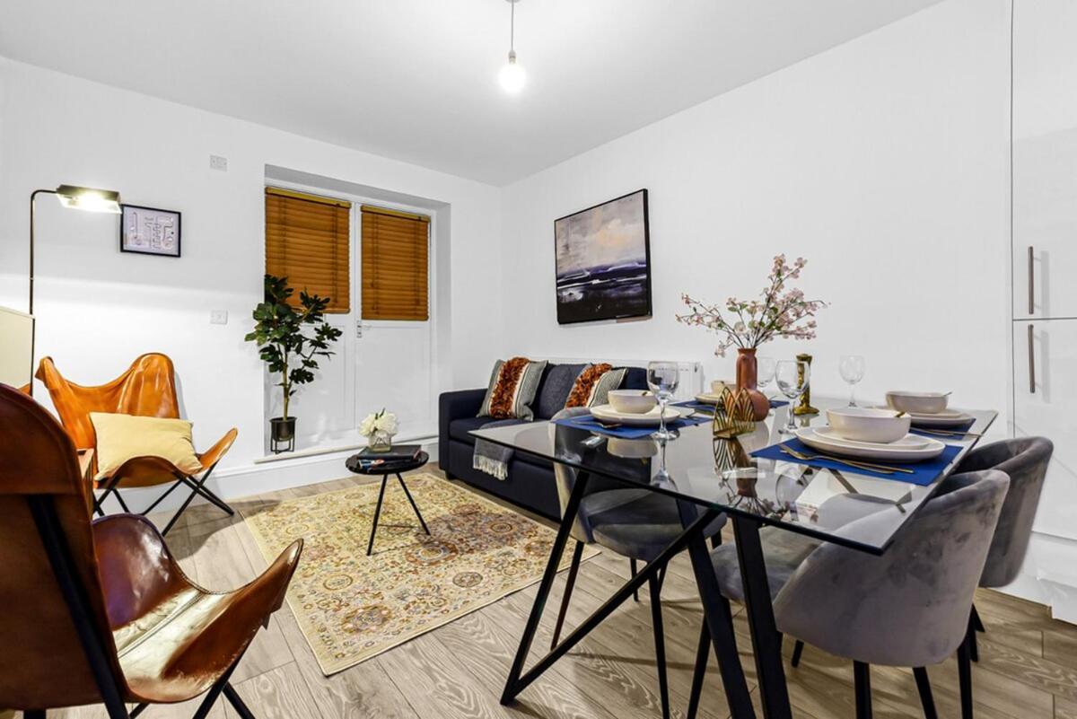 Tranquil 3 Bedroom Escape For Families Or Groups * Londres